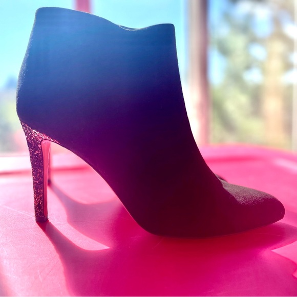 Kate Spade suede bootie with sparkle heel - Picture 9 of 9